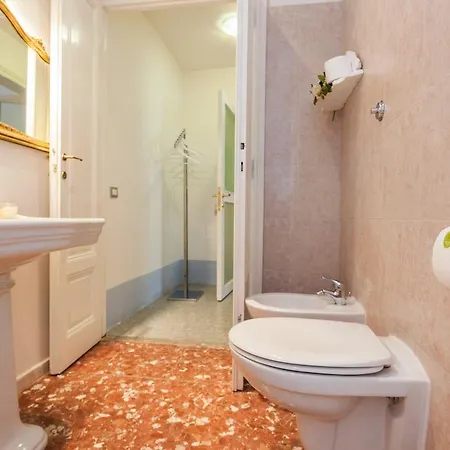 Atmosfere Visconti Apartamento *